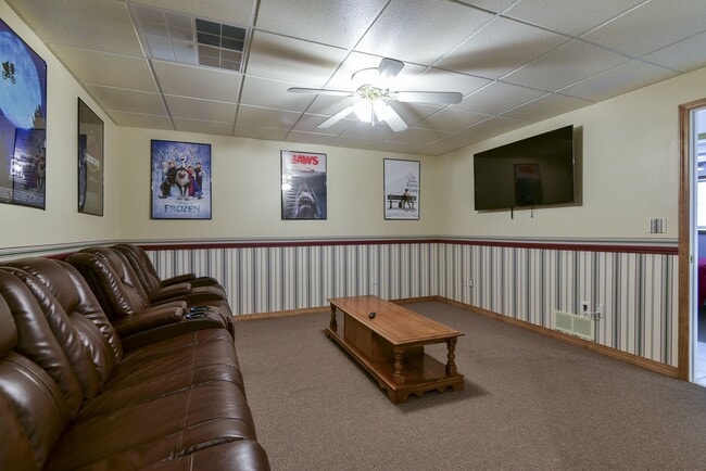 Building Photo - 5558 State Hwy 265