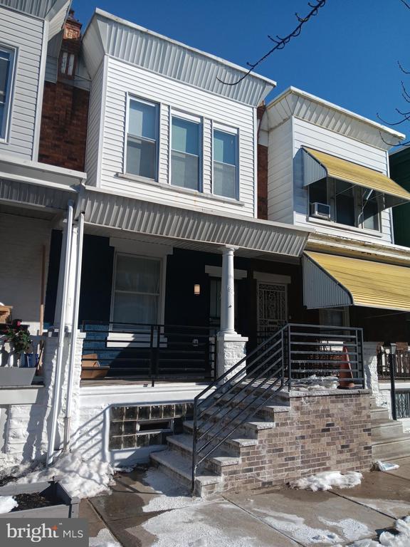 Building Photo - 1939 N Myrtlewood St