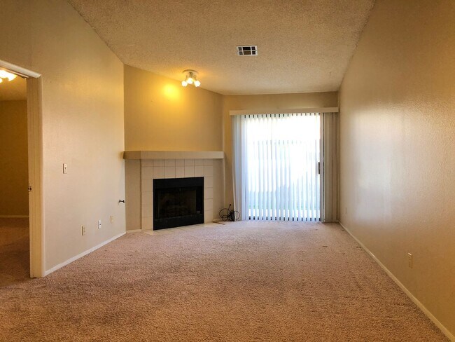 Building Photo - 304 Crosswind Way