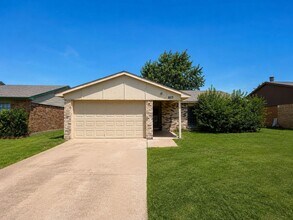Building Photo - 3 Bedroom Single Family Home for rent  in Allen!
