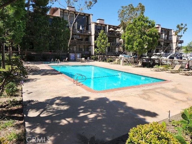 Building Photo - 6221 Marina Pacifica Dr N