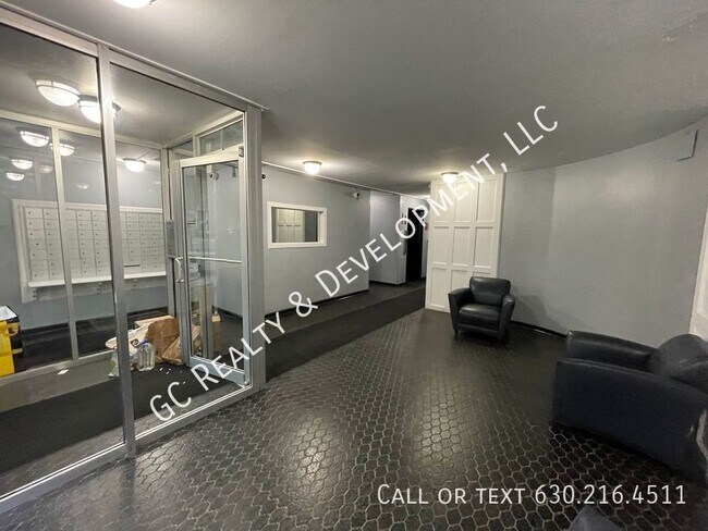 Building Photo - ***HEART OF EDGEWOOD / 1 BDRM - 1 BTH /  H...