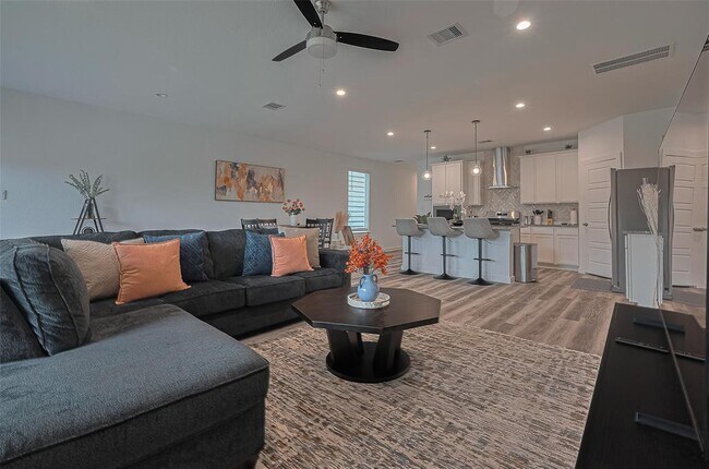 Building Photo - 10405 Hadley Pk Trl