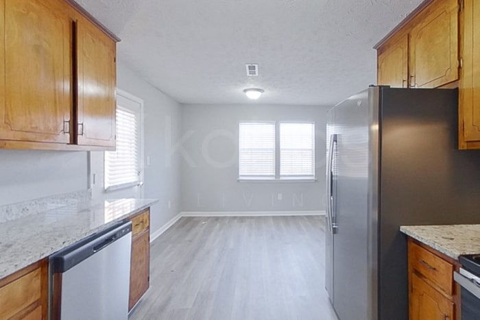 Building Photo - 250 Deer Pkwy