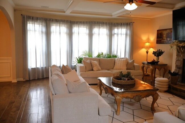 Building Photo - 202 Ermon Ct