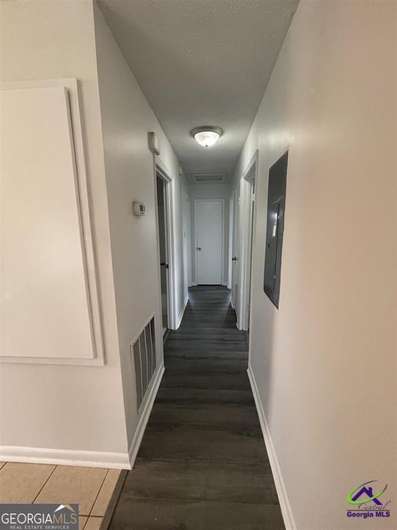 Building Photo - 321 Mary Ln