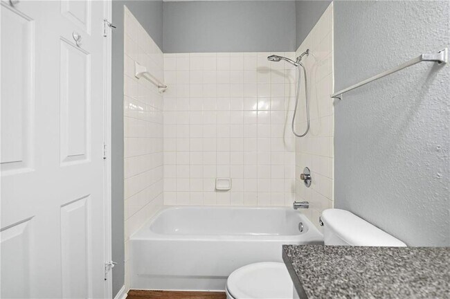 Building Photo - 2249 Portofino Pl
