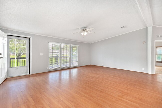 Building Photo - 5410 Carriage Trails Dr