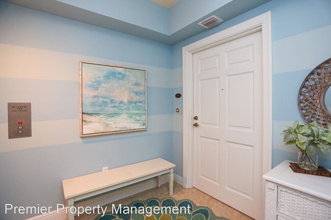 Building Photo - 3 br, 2.5 bath House - 1065 Borghese Lane ...