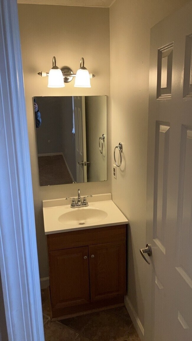 Building Photo - 325 Halifax Dr