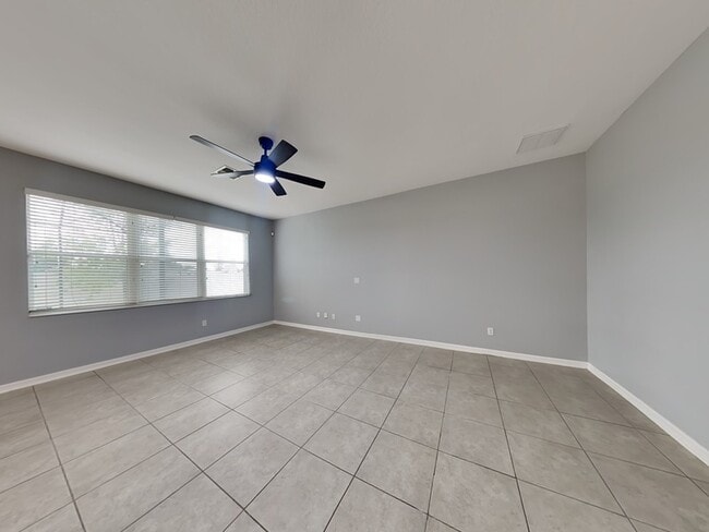 Building Photo - 5955 Paxton Ct