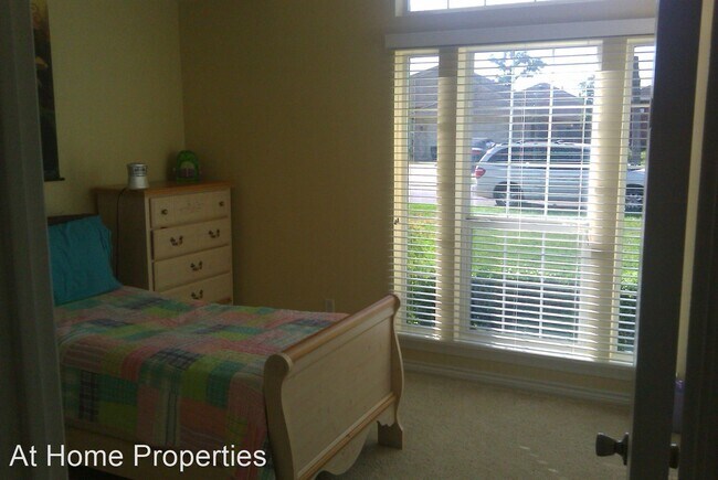 Building Photo - 4 br, 2 bath House - 1410 Dayton Court