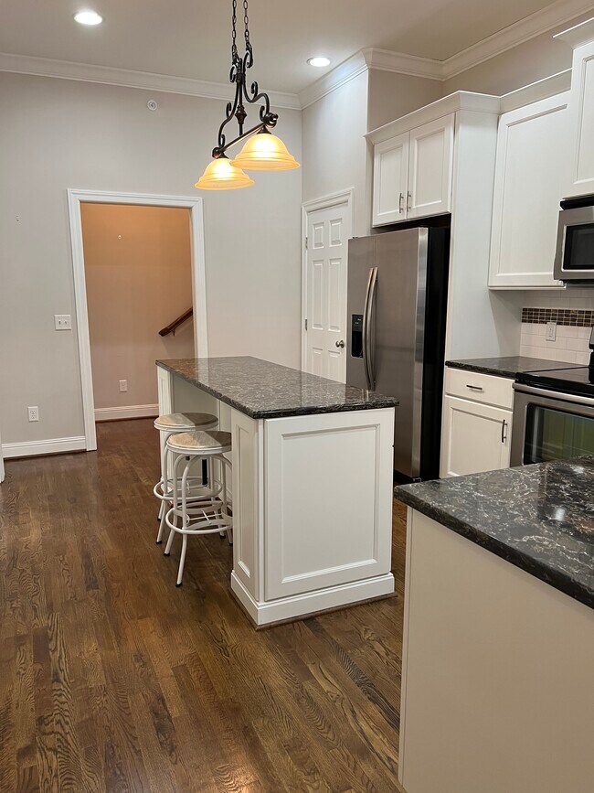 Building Photo - 510 Bowerwood Cir