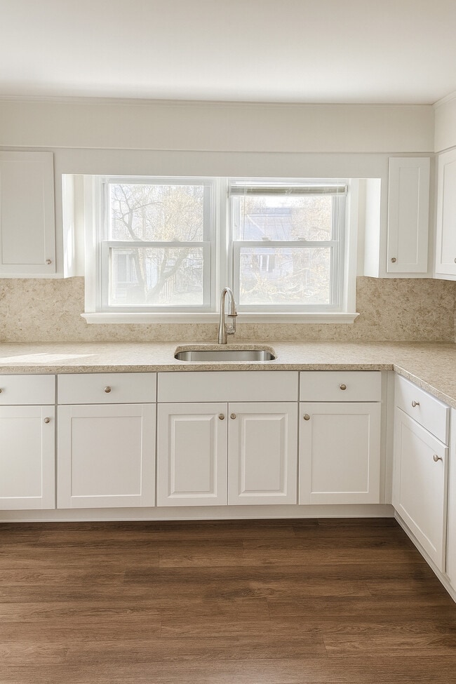 Building Photo - 90 East St