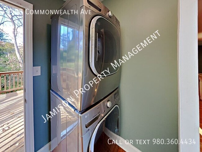 Building Photo - 3408 Commonwealth Ave