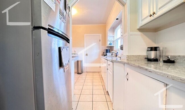 Building Photo - 4 Glenley Terrace