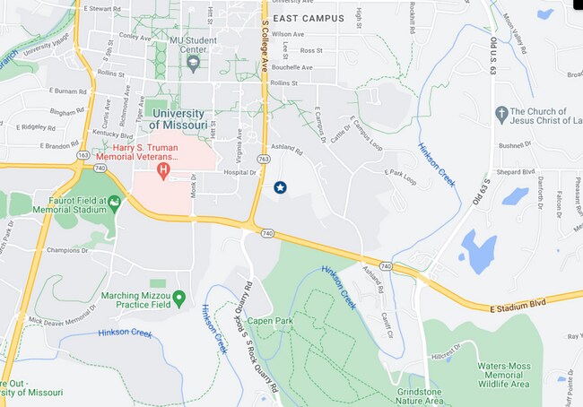 Building Photo - AVAILABLE 8/1/2026 -- 1BR/1BA Apartment at 1026 Southpark Unit 6 - close to Colleges and amenities