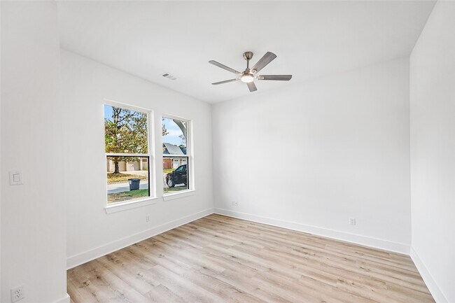 Building Photo - 18211 Polo Meadow Dr