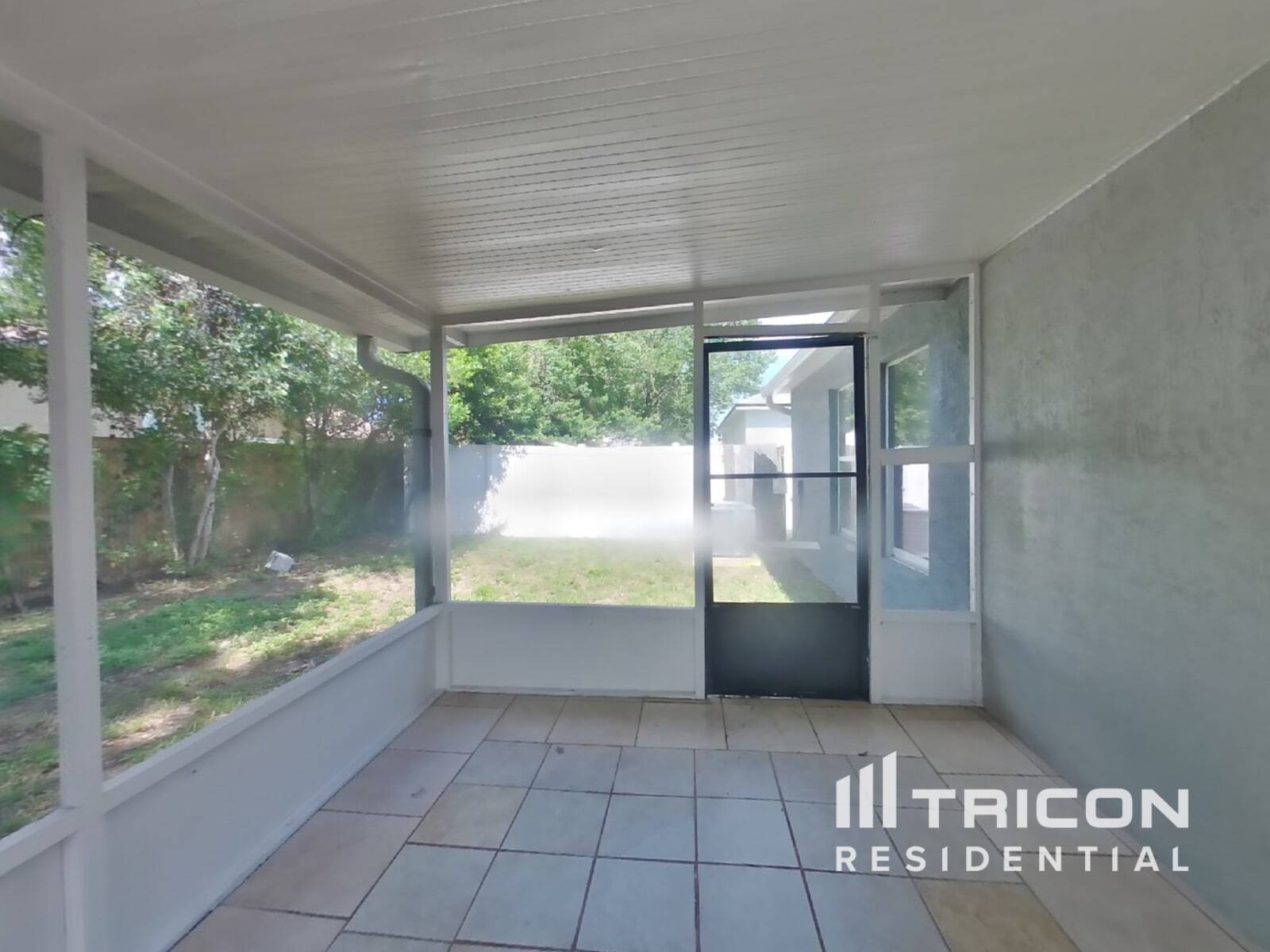 Building Photo - 7227 Lawn Tennis Ln