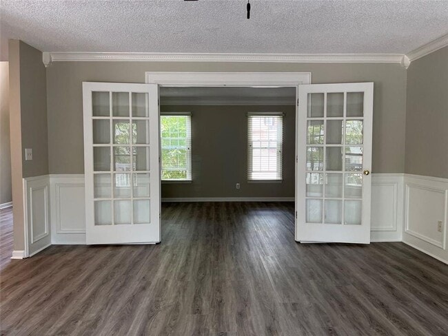 Building Photo - 1397 Wynford Gate