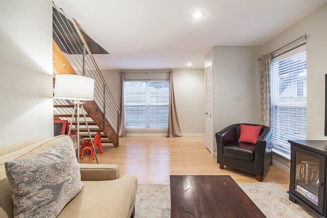 Building Photo - 3214 Clawson Rd