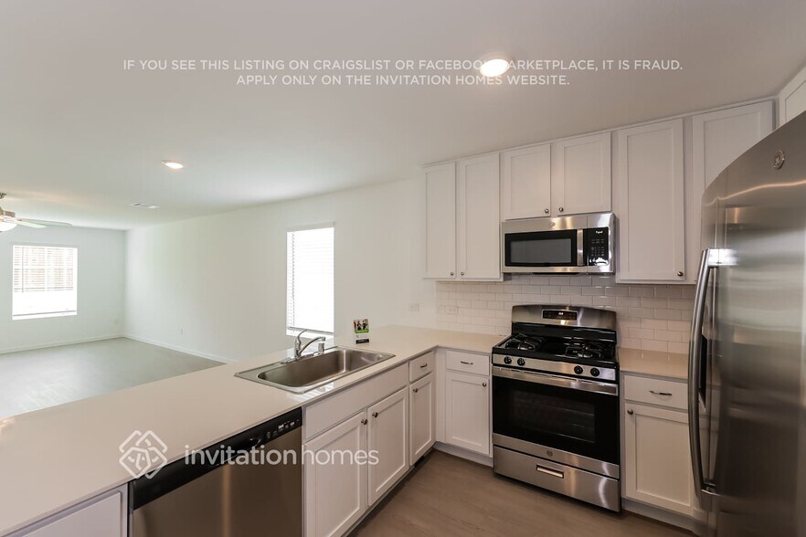 Building Photo - 2805 Tennessee Walker Wy