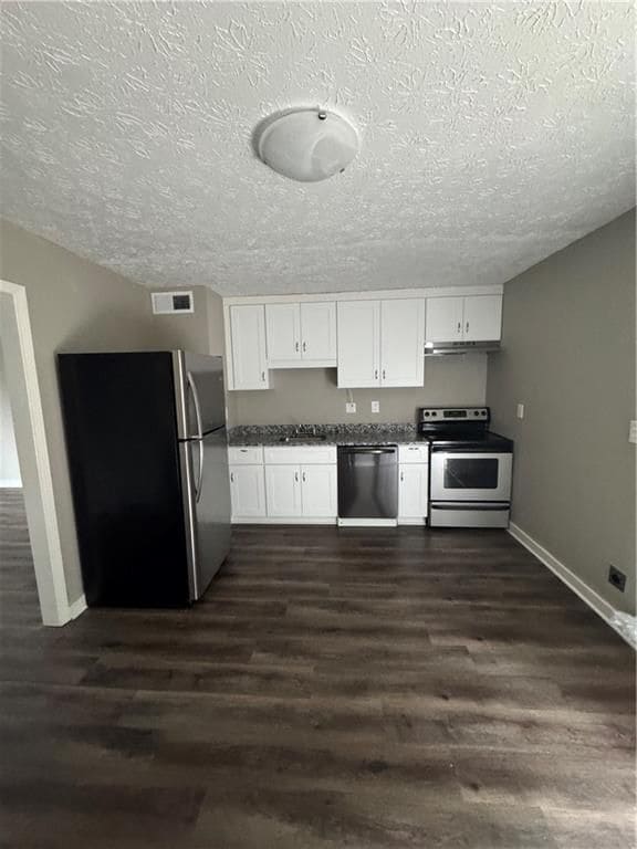 Building Photo - 393 Stone Mountain St