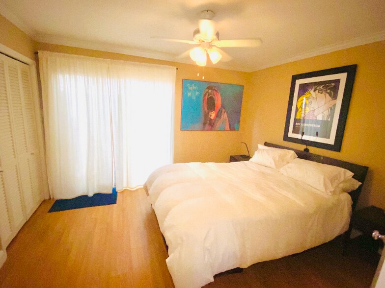 Building Photo - CHEVY Glenchase Ln