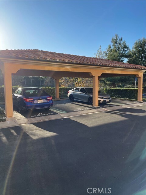 Building Photo - 186 Rose Arch