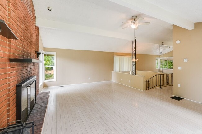 Building Photo - Beautiful 3 Bed, 1.5 Bath Rental Home in G...