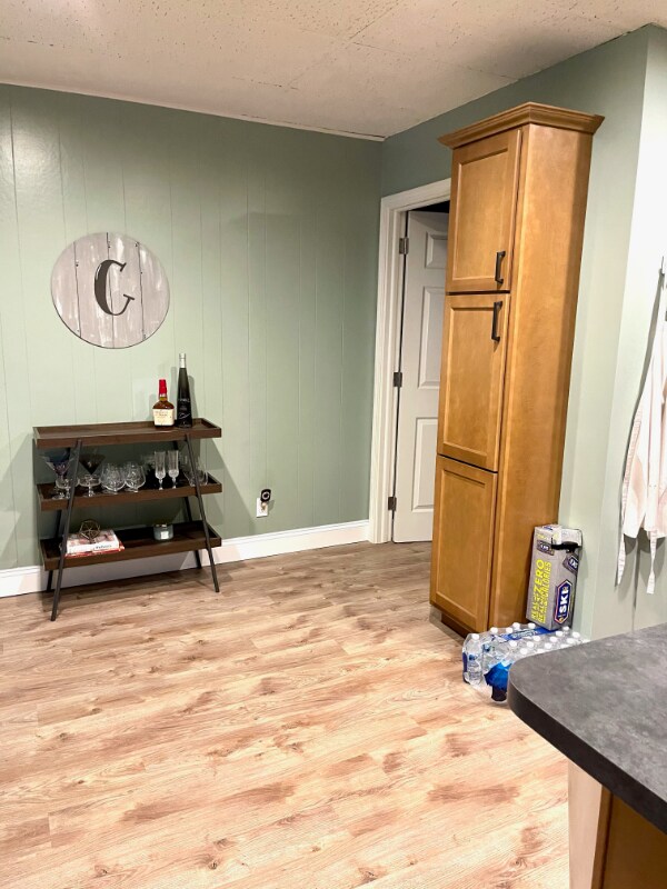 Building Photo - 211 Main St