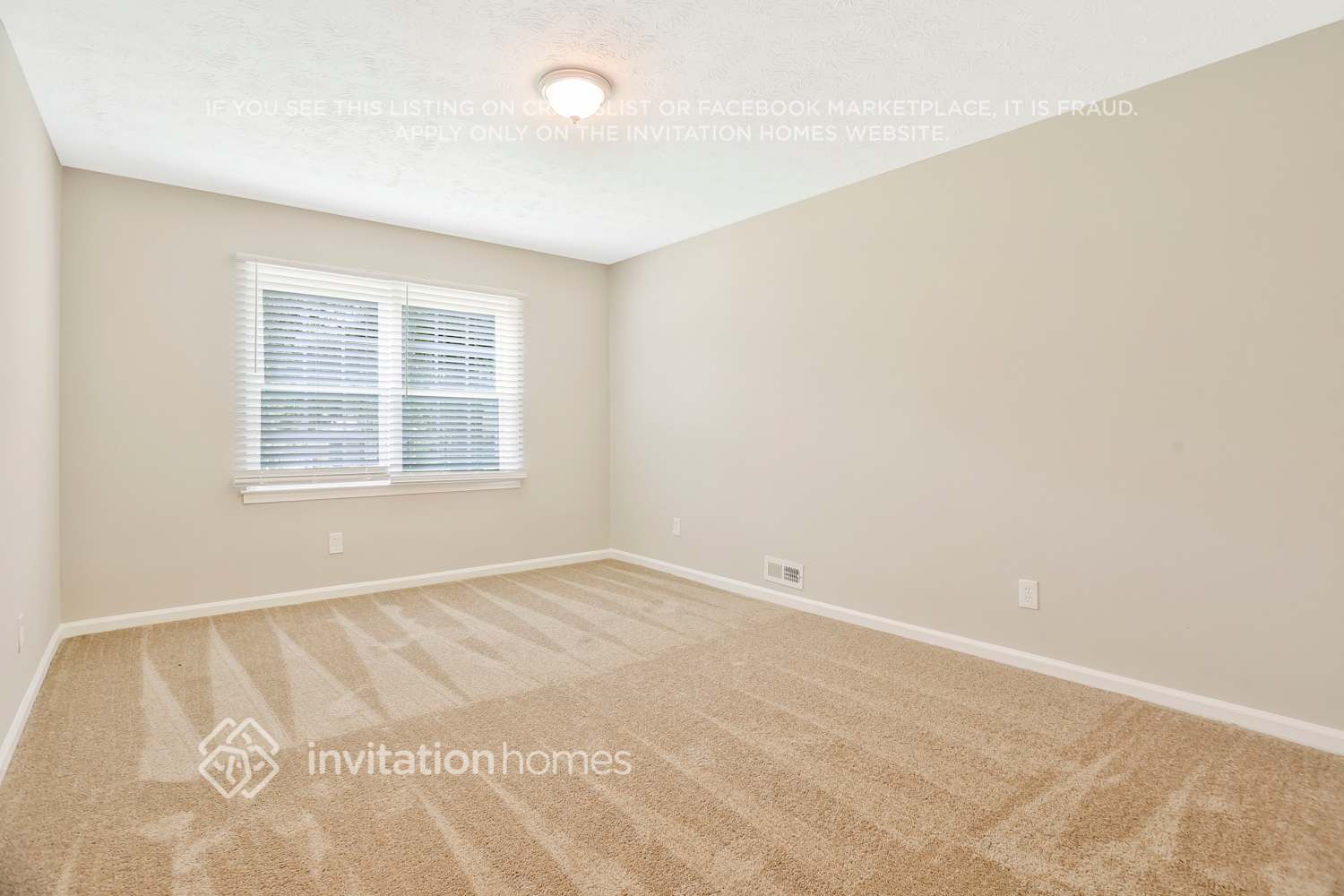 Building Photo - 277 Lancelot Way