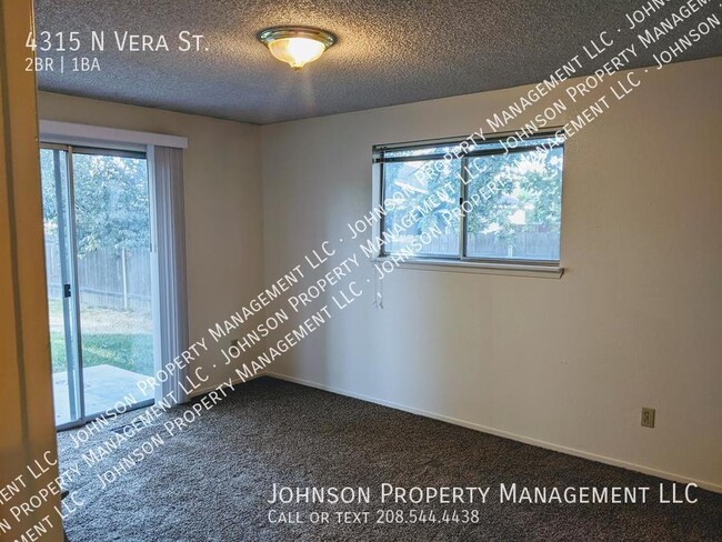 Building Photo - 4315 Vera St