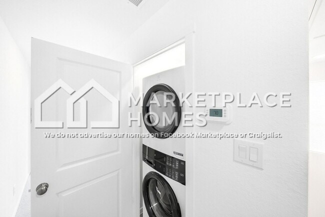 Building Photo - 6840 Marble Rdg