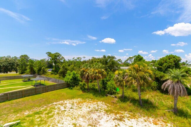 Building Photo - 6209 Don Carlos Dr