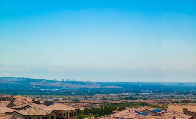 Building Photo - 135 Oakstone