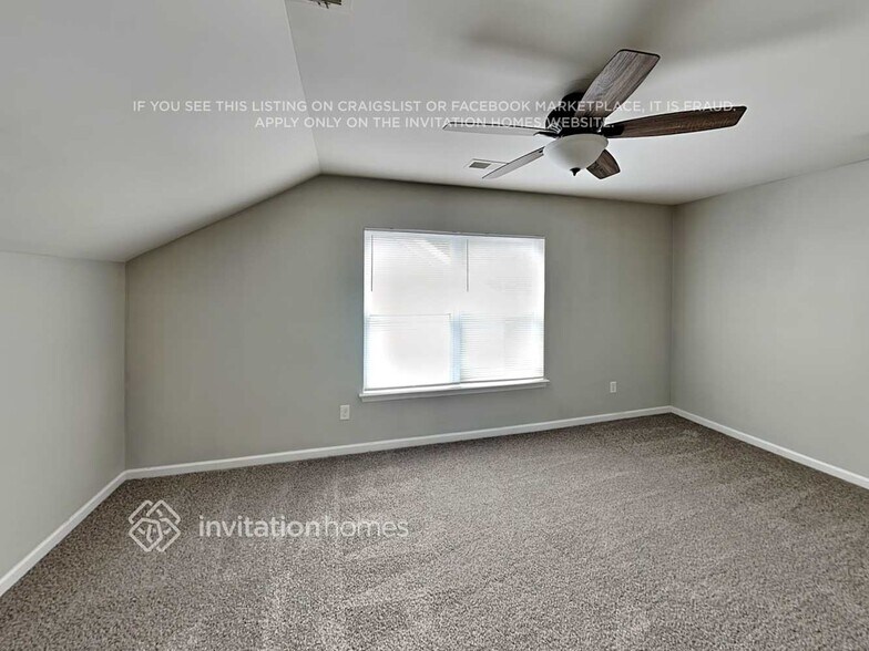 Building Photo - 13319 Pierre Reverdy Dr