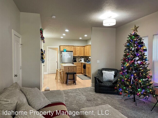 Building Photo - 3 br, 2.5 bath House - 1615 S Denver Ave