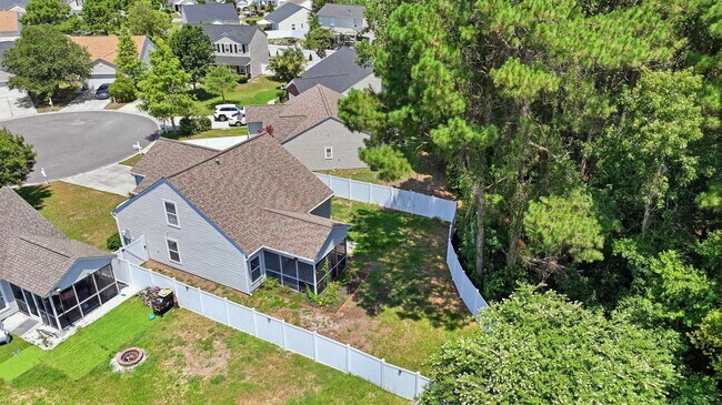 Building Photo - 914 Bur Oak Ct