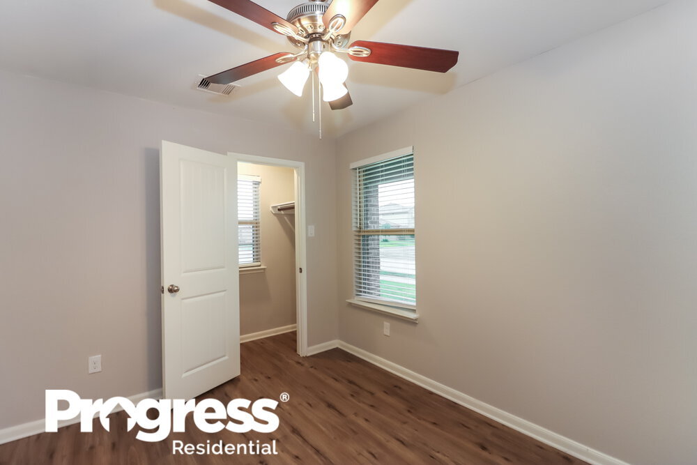 Building Photo - 1958 Bravos Manor Ln