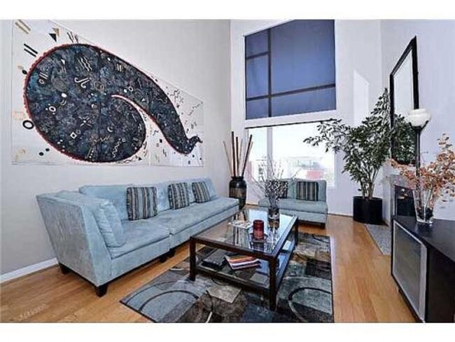 Building Photo - Exquisite Penthouse+Loft with Breathtaking...