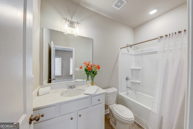 Building Photo - 43 Cobalt Ln