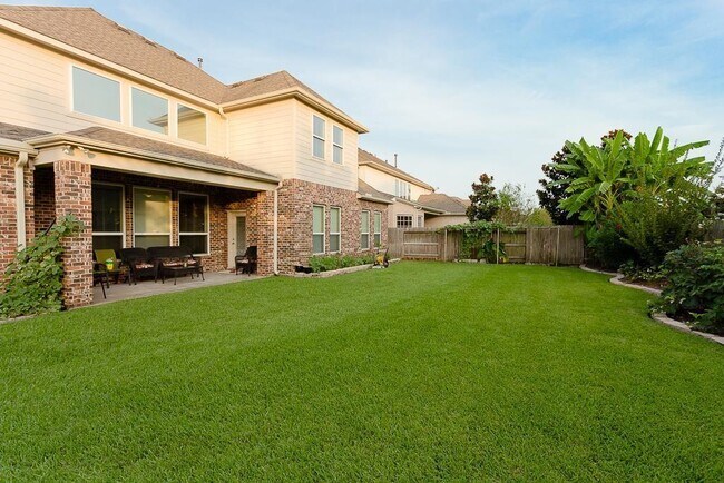 Building Photo - 1606 Locksley Ln