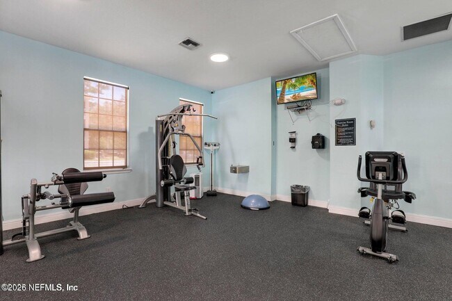 Building Photo - 8601 Beach Blvd