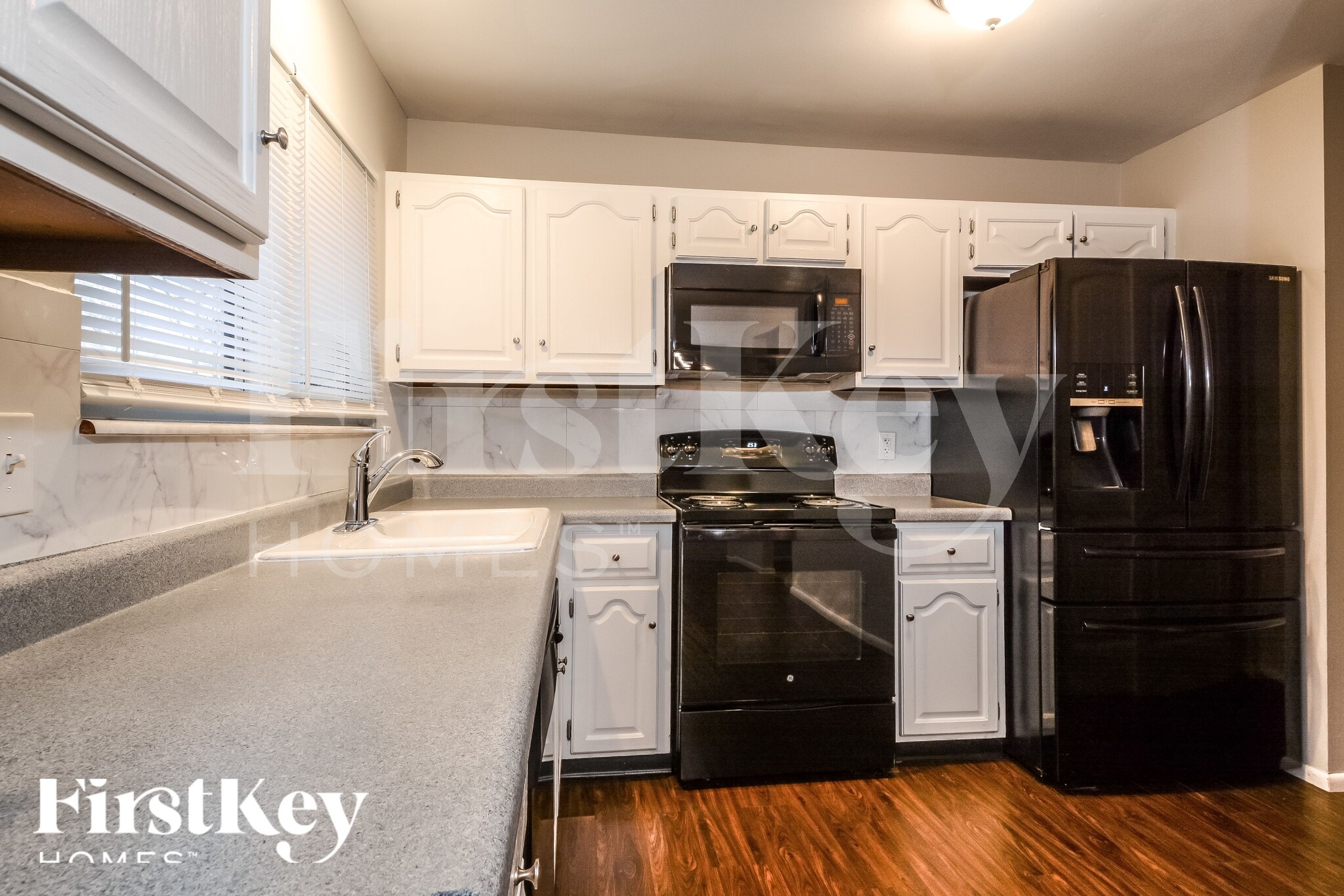 Building Photo - 10522 Copperfield Dr