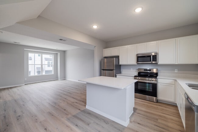 Building Photo - 5460 Corporate Park Dr