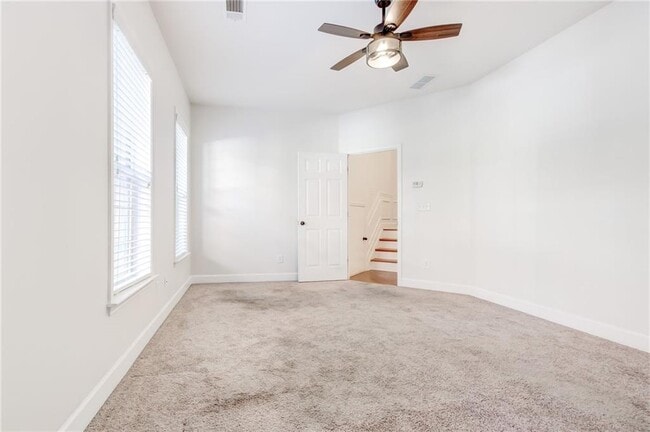 Building Photo - 3304 Ferncliff Ct