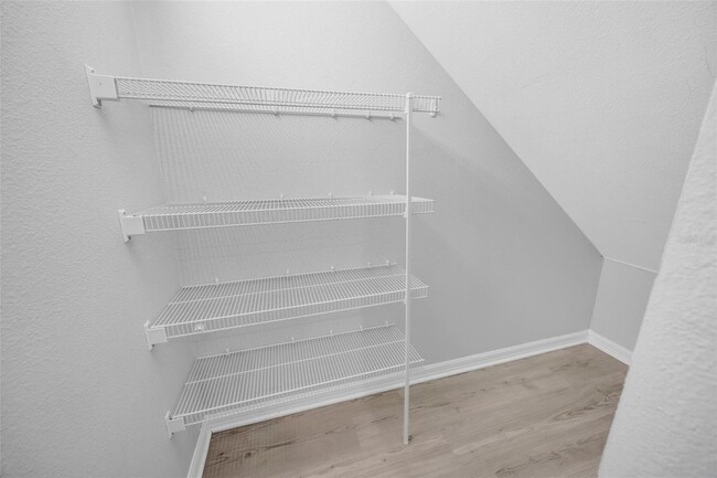 Building Photo - 6705 Holly Heath Dr