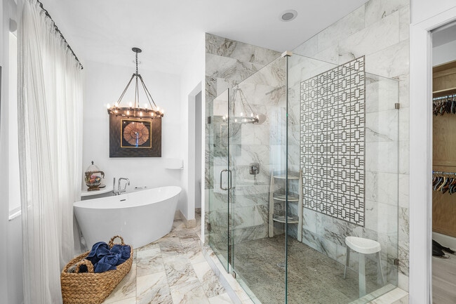 Building Photo - 351 E Boca Raton Rd