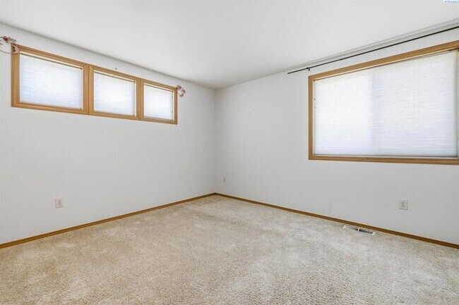Building Photo - 2915 Sonoran Ct